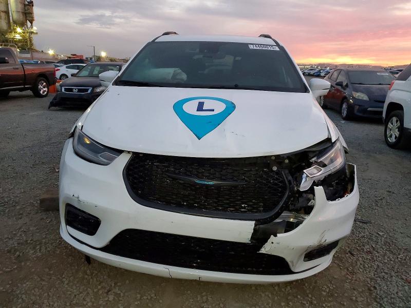 Photo 5 from auction – 2021 CHRYSLER PACIFICA with VIN 2C4RC1L79MR572791