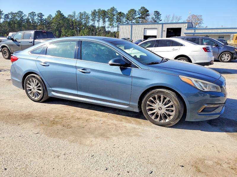 Photo 4 from auction – 2015 HYUNDAI SONATA SPO with VIN 5NPE34AF4FH106924
