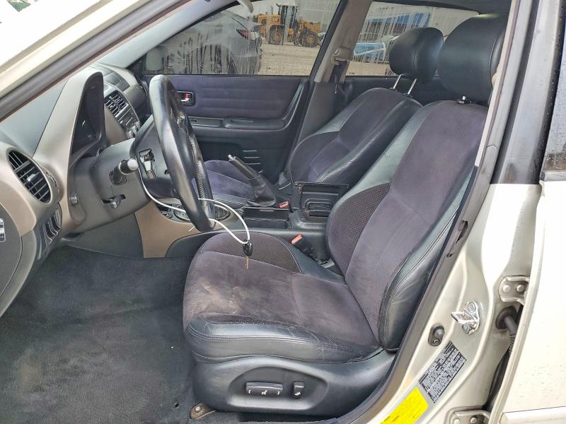 Photo 7 from auction – 2001 LEXUS IS 300 with VIN JTHBD182410009504