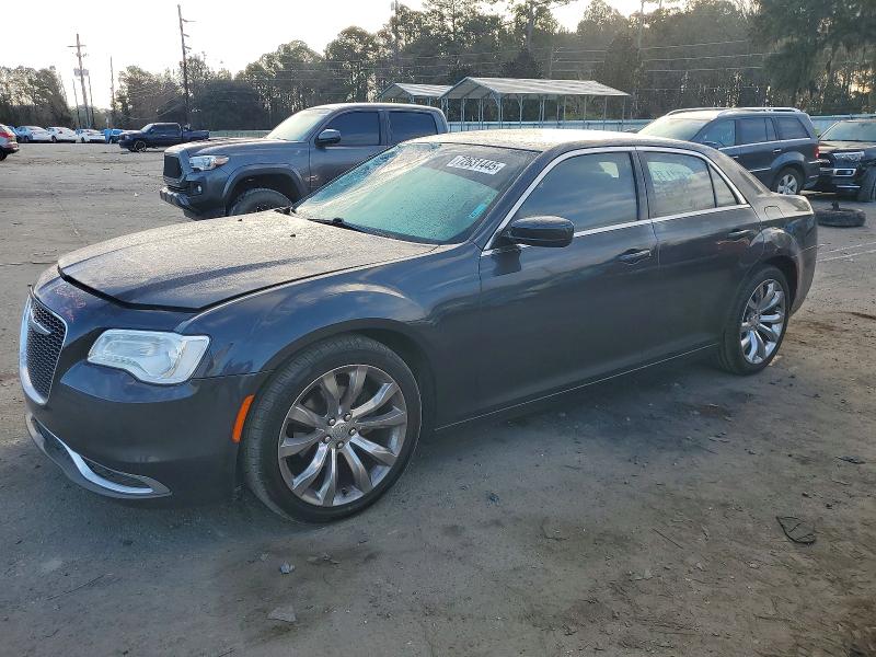 CHRYSLER 300 LIMITE 2016 con VIN 2C3CCAAG4GH343913 - Foto de la subasta