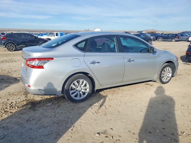 Photo 3 from auction – 2015 NISSAN SENTRA with VIN 3N1AB7AP2FY256290