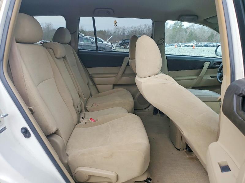 Photo 11 from auction – 2010 TOYOTA HIGHLANDER with VIN 5TDZA3EHXAS001045