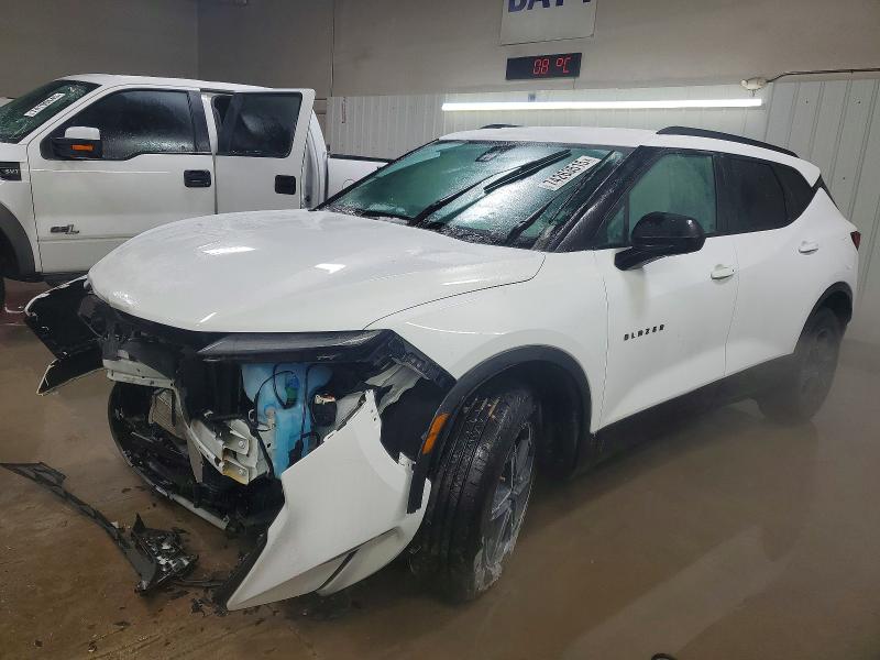 Photo 1 from auction – 2024 CHEVROLET BLAZER 2LT with VIN 3GNKBHR4XRS204020