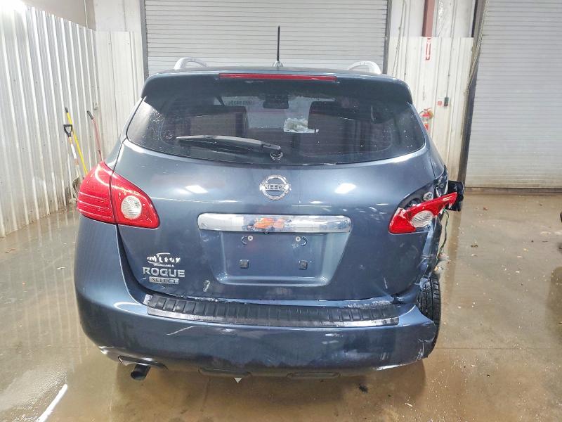 Photo 6 from auction – 2015 NISSAN ROGUE SELECT with VIN JN8AS5MT2FW670997