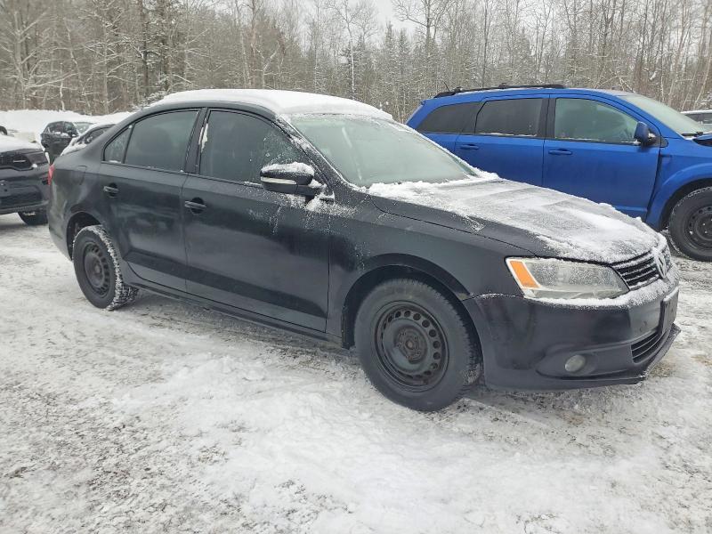 Photo 4 from auction – 2011 VOLKSWAGEN JETTA with VIN 3VWBK7AJ2BM375548