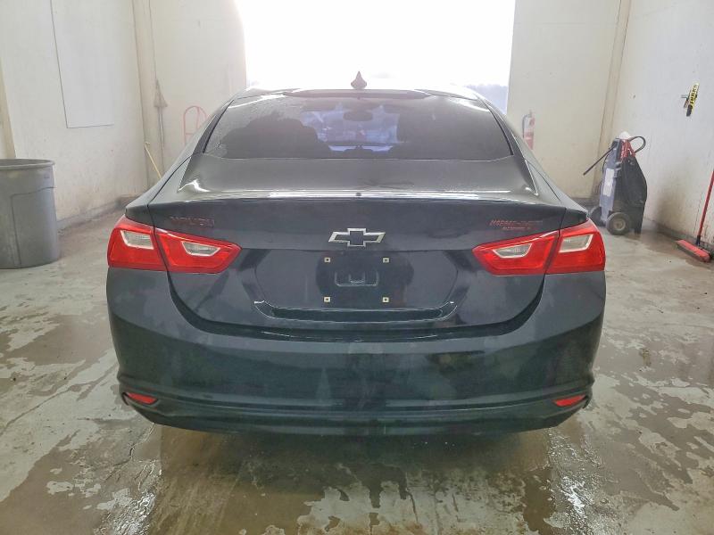 Photo 6 from auction – 2018 CHEVROLET MALIBU LT with VIN 1G1ZD5ST0JF182872