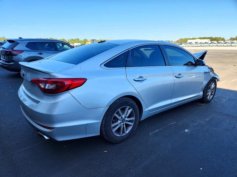 Photo 3 from auction – 2017 HYUNDAI SONATA with VIN 5NPE24AF8HH532640