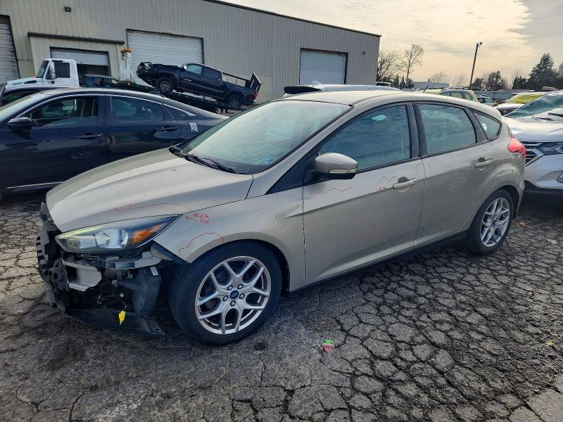 FORD FOCUS SE 2015 with VIN 1FADP3K27FL371828 - Photo from auction
