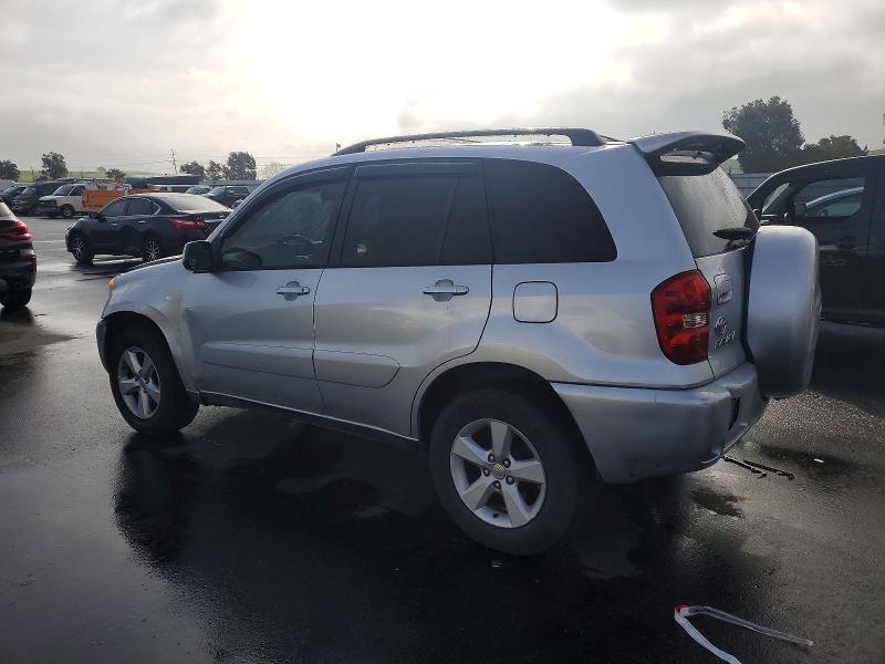 Photo 2 from auction – 2005 TOYOTA RAV4 with VIN JTEHD20V950037906