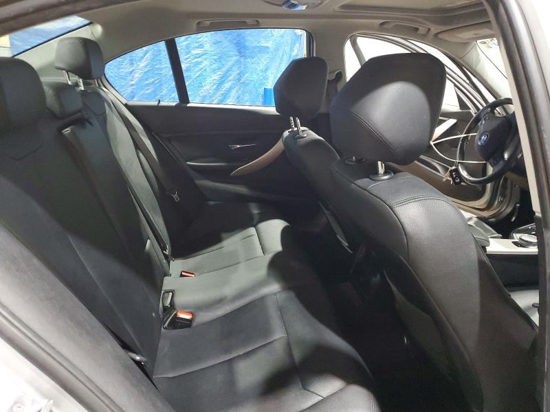 Photo 10 from auction – 2018 BMW 320 XI with VIN WBA8A3C56JA357636