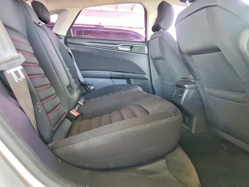 Photo 10 from auction – 2016 FORD FUSION SE with VIN 3FA6P0H75GR140374