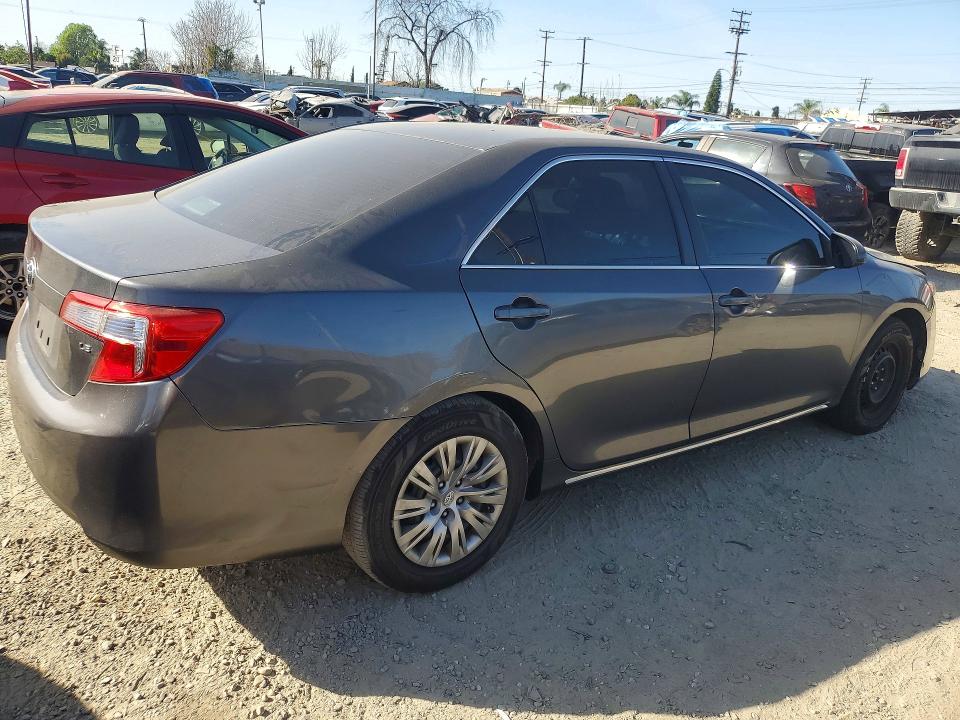 Photo 3 from auction – 2012 TOYOTA CAMRY with VIN 4T1BF1FK6CU034734