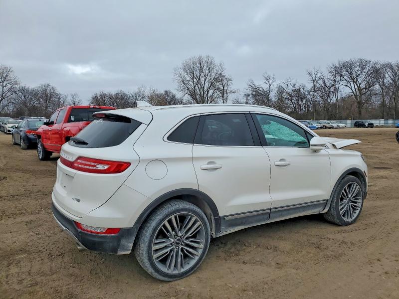 Photo 3 from auction – 2015 LINCOLN MKC with VIN 5LMTJ2AH1FUJ37839
