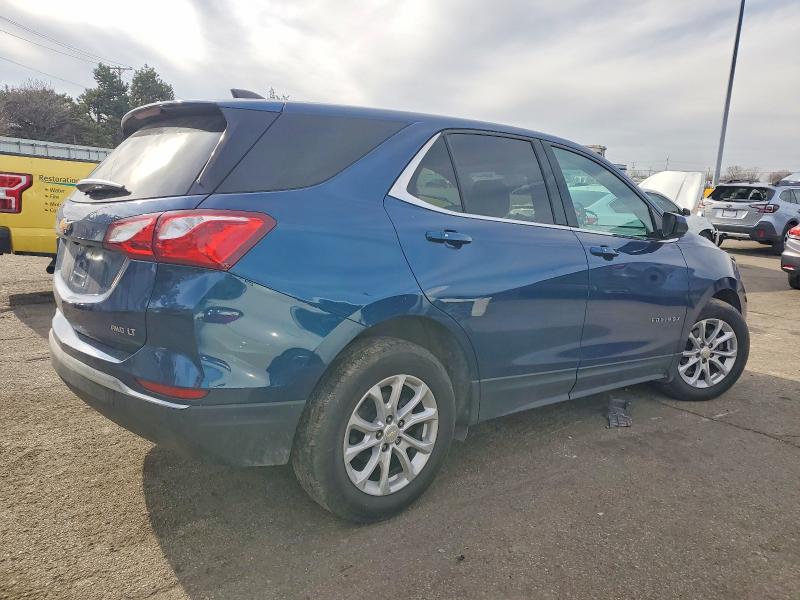 Photo 3 from auction – 2020 CHEVROLET EQUINOX LT with VIN 3GNAXTEV9LL335052