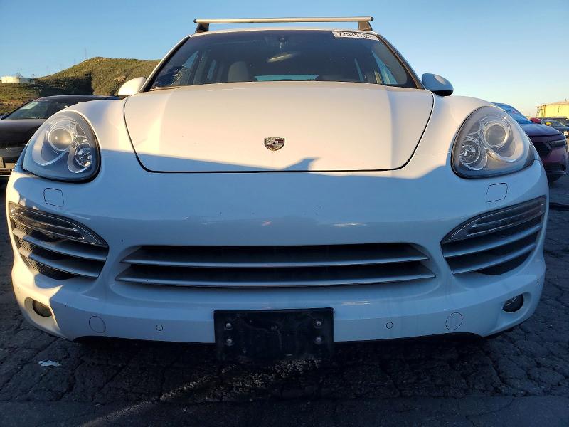 Photo 5 from auction – 2014 PORSCHE CAYENNE with VIN WP1AA2A2XELA92588