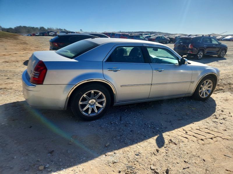Photo 3 from auction – 2006 CHRYSLER 300C with VIN 2C3KA63H66H269798