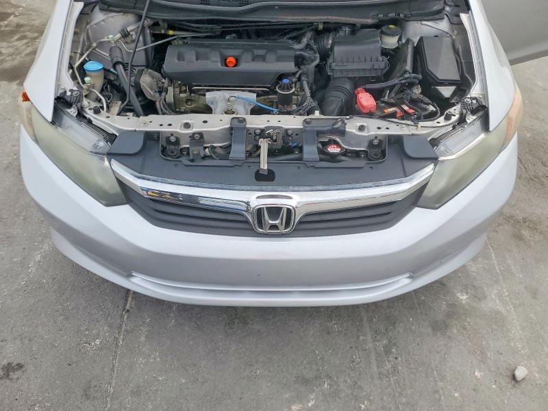 Photo 11 from auction – 2012 HONDA CIVIC LX with VIN 19XFB2F5XCE090157