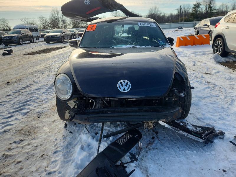 Photo 5 from auction – 2012 VOLKSWAGEN BEETLE with VIN 3VWHP7AT6CM626604