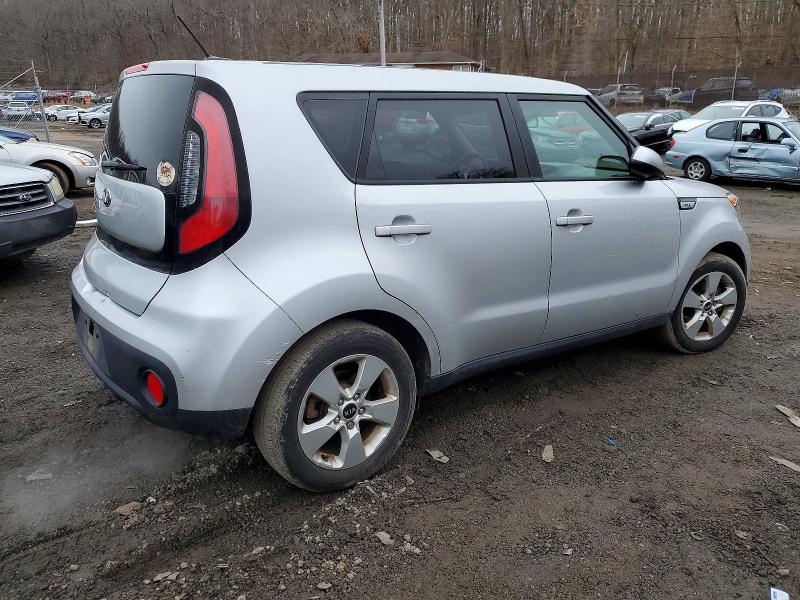 Photo 3 from auction – 2017 KIA SOUL with VIN KNDJN2A22H7430004