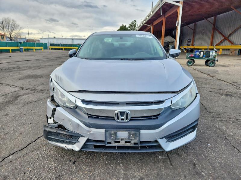 Zdjęcie 5 z aukcji – 2016 HONDA CIVIC LX z VIN 19XFC2F5XGE039857