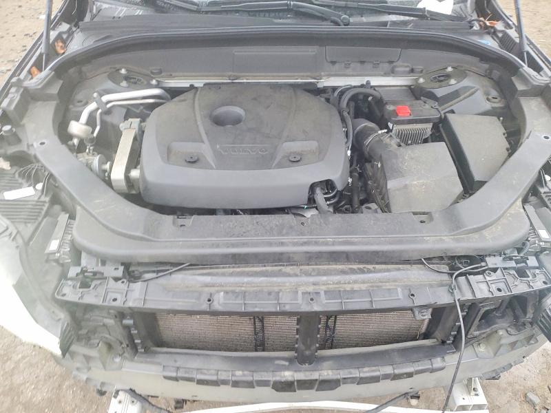 Photo 12 from auction – 2019 VOLVO XC60 with VIN LYV102RL7KB187708