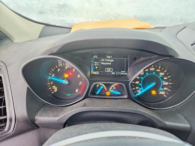 Foto 9 de la subasta – 2015 FORD ESCAPE SE con VIN 1FMCU9GXXFUC69841