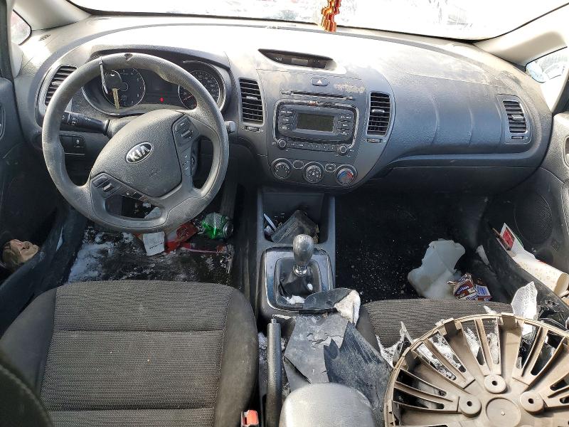 Photo 8 from auction – 2017 KIA FORTE LX with VIN 3KPFK4A72HE076023