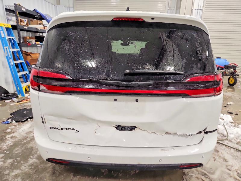 Photo 6 from auction – 2025 CHRYSLER PACIFICA L with VIN 2C4RC1GG6SR560976
