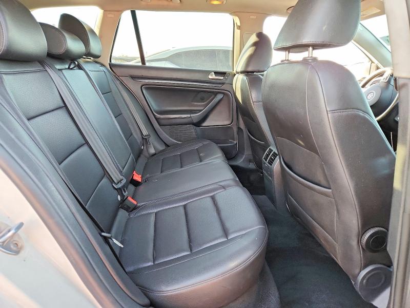 Photo 10 from auction – 2012 VOLKSWAGEN JETTA TDI with VIN 3VWPL7AJ4CM711706