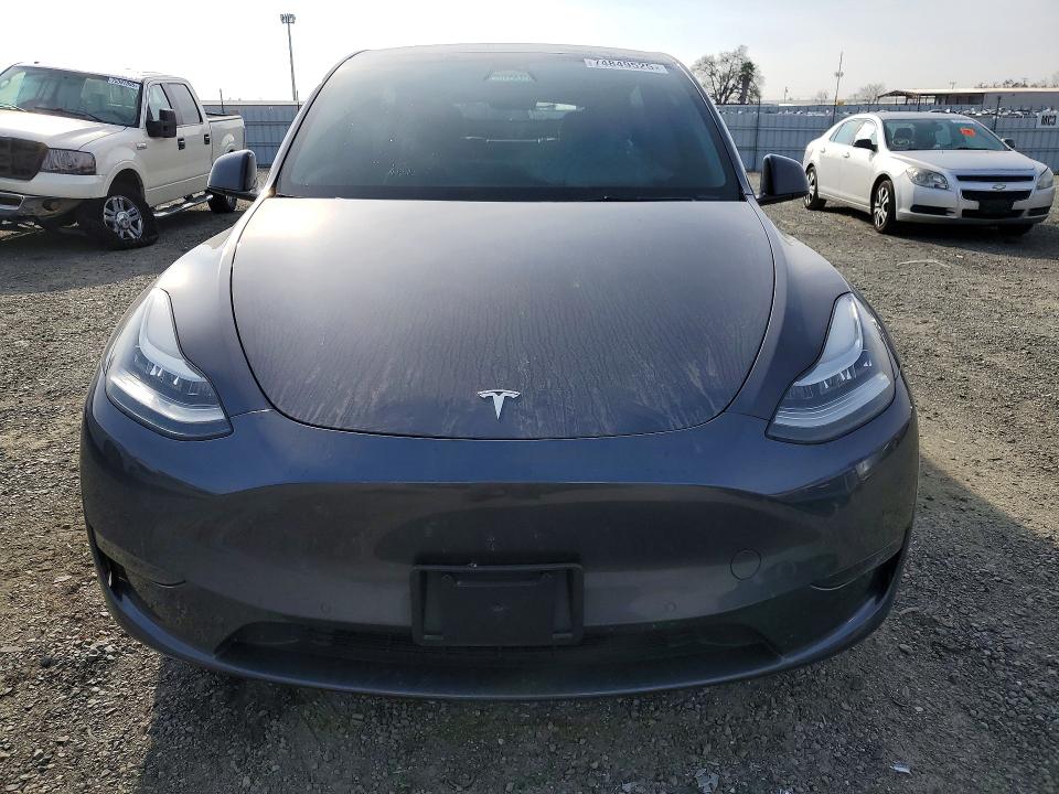 Photo 5 from auction – 2022 TESLA MODEL Y with VIN 7SAYGDEE0NF570960