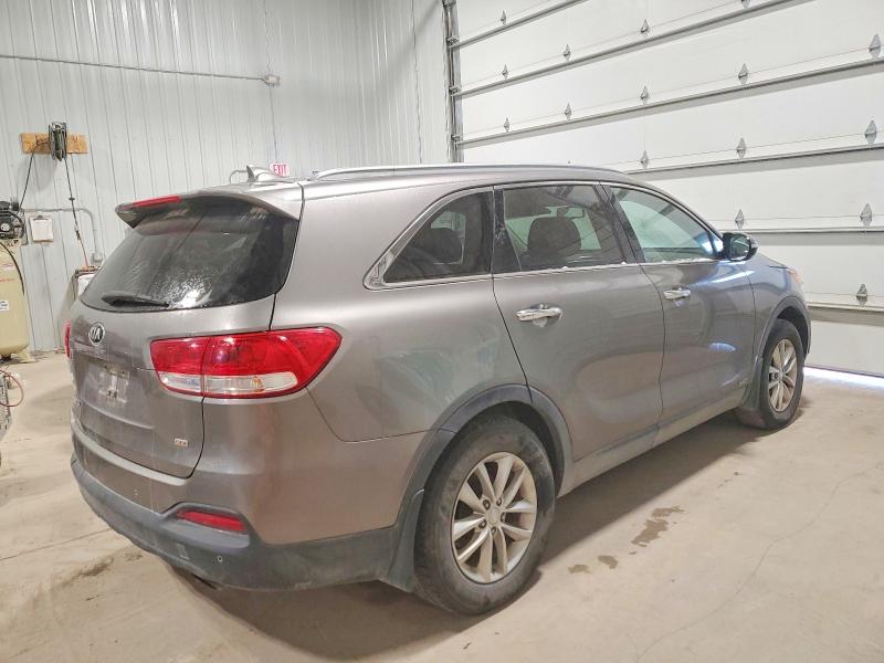 Photo 3 from auction – 2016 KIA SORENTO LX with VIN 5XYPGDA30GG001812