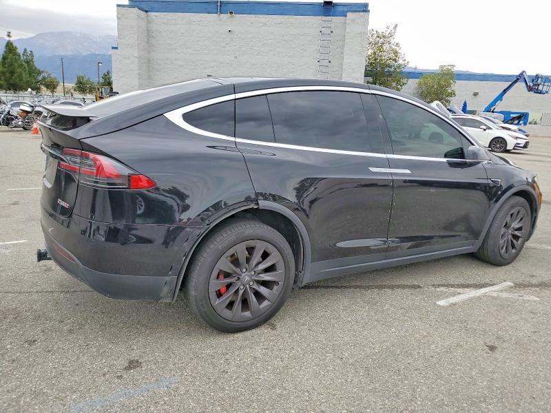 Photo 3 from auction – 2018 TESLA MODEL X with VIN 5YJXCBE43JF094827