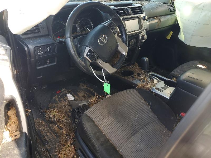 Photo 8 from auction – 2017 TOYOTA 4RUNNER with VIN JTEZU5JR8H5153614