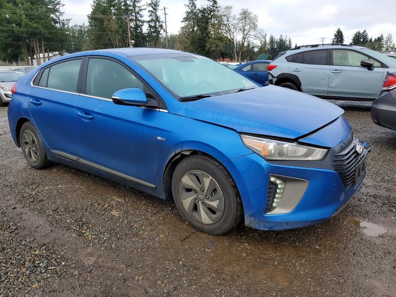 Photo 4 from auction – 2017 HYUNDAI IONIQ SEL with VIN KMHC75LC2HU035098
