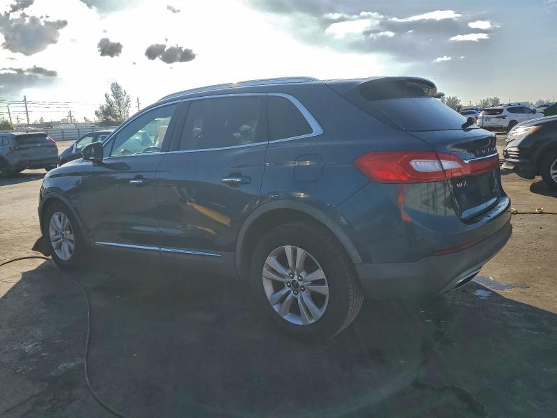 Photo 2 from auction – 2016 LINCOLN MKX PREMIE with VIN 2LMTJ6JR8GBL49796