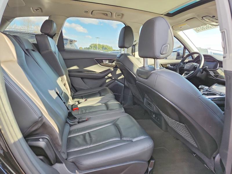 Photo 11 from auction – 2021 AUDI Q7 PREMIUM with VIN WA1LXAF79MD012529