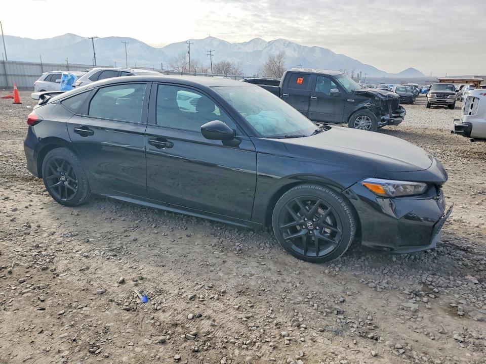 Photo 4 from auction – 2025 HONDA CIVIC SPOR with VIN 19XFL2H83SE025203