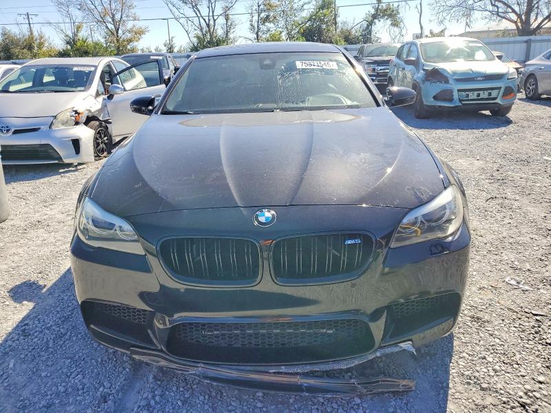 Photo 5 from auction – 2013 BMW M5 with VIN WBSFV9C50DD096551