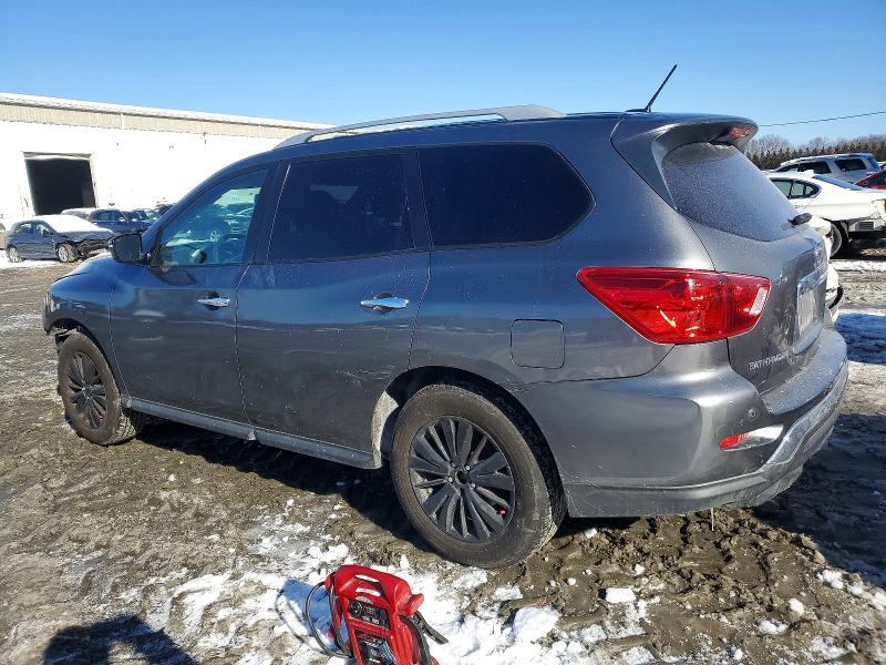 Photo 2 from auction – 2017 NISSAN PATHFINDER with VIN 5N1DR2MMXHC605066