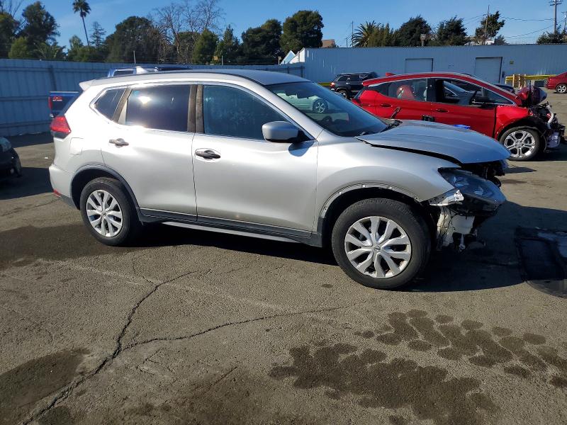 صورة رقم 4 من المزاد - 2017 NISSAN ROGUE S مع VIN KNMAT2MT7HP549564