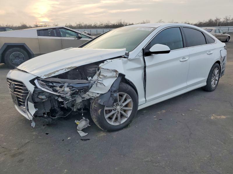 HYUNDAI SONATA SE 2019 with VIN 5NPE24AF9KH753137 - Photo from auction