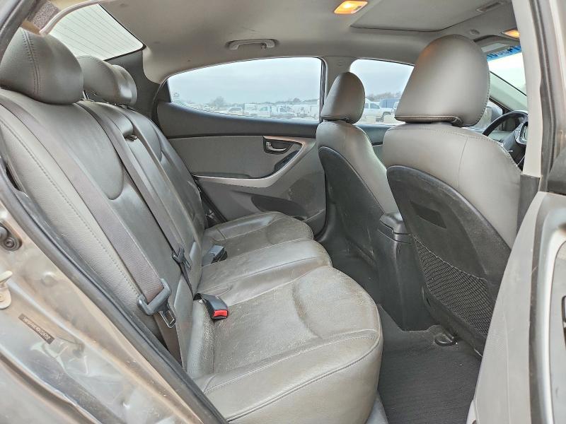 Photo 10 from auction – 2013 HYUNDAI ELANTRA GL with VIN 5NPDH4AE4DH324752