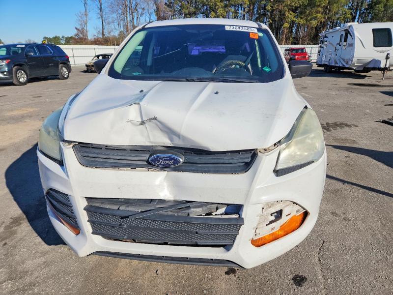 Photo 5 from auction – 2014 FORD ESCAPE with VIN 1FMCU0F76EUC93808