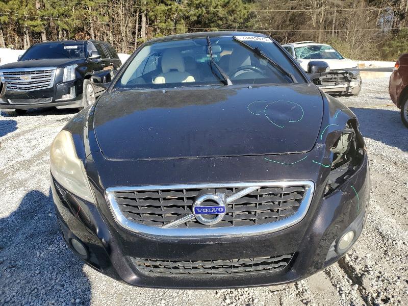 Photo 5 from auction – 2012 VOLVO C70 with VIN YV1672MC7CJ127925