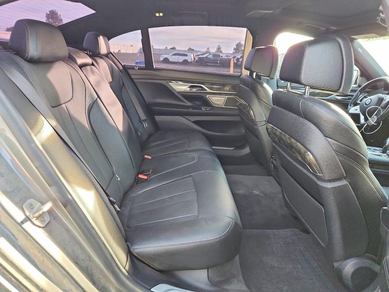 Photo 10 from auction – 2017 BMW 740 I with VIN WBA7E2C32HG741154