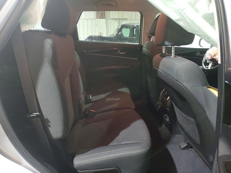 Photo 11 from auction – 2020 KIA SORENTO with VIN 5XYPG4A53LG668479