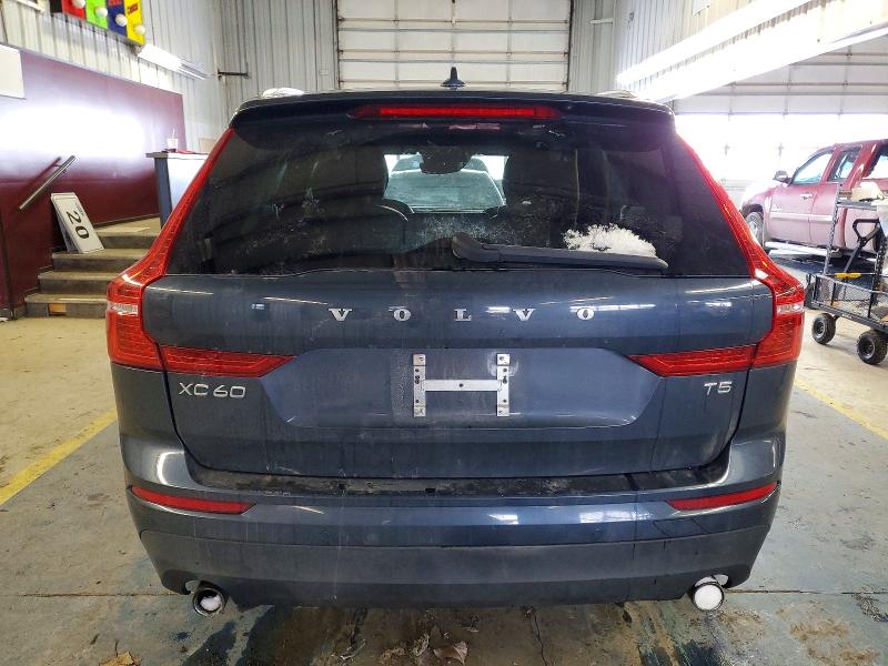 Photo 6 from auction – 2021 VOLVO XC60 T5 MO with VIN YV4102DK3M1808853