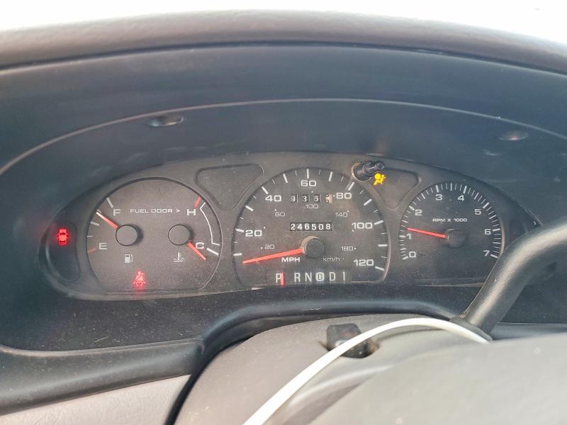 Photo 9 from auction – 2000 FORD TAURUS with VIN 1FAFP56S9YG122358