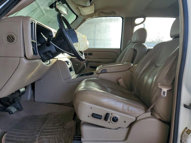 Photo 7 from auction – 2005 GMC NEW SIERRA with VIN 2GTEC13T351205414