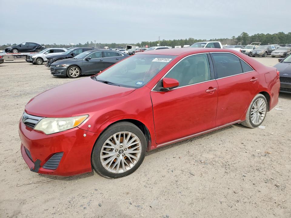 TOYOTA CAMRY 2014 with VIN 4T4BF1FK6ER435841 - Photo from auction
